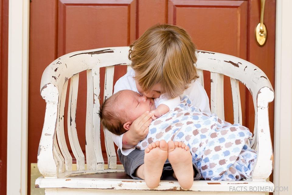 21 Adorable Kids’ Costume Ideas That Melt Hearts on Halloween Night