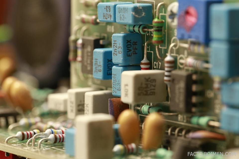 20 Surprising Hidden Features Inside Your Everyday Devices