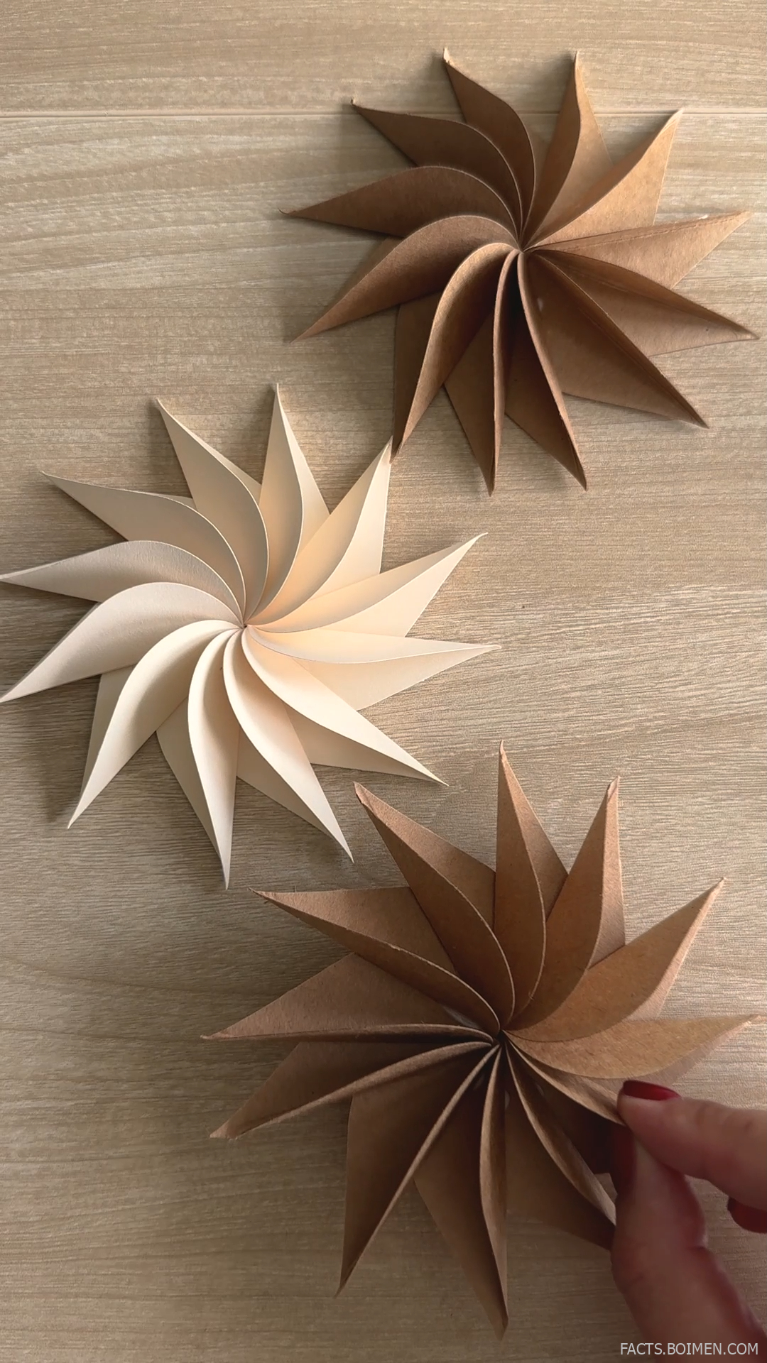 diy paper christmas stars
